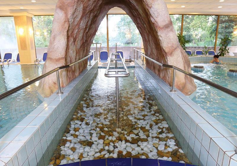 ホテル Ensana Grand Margaret Island