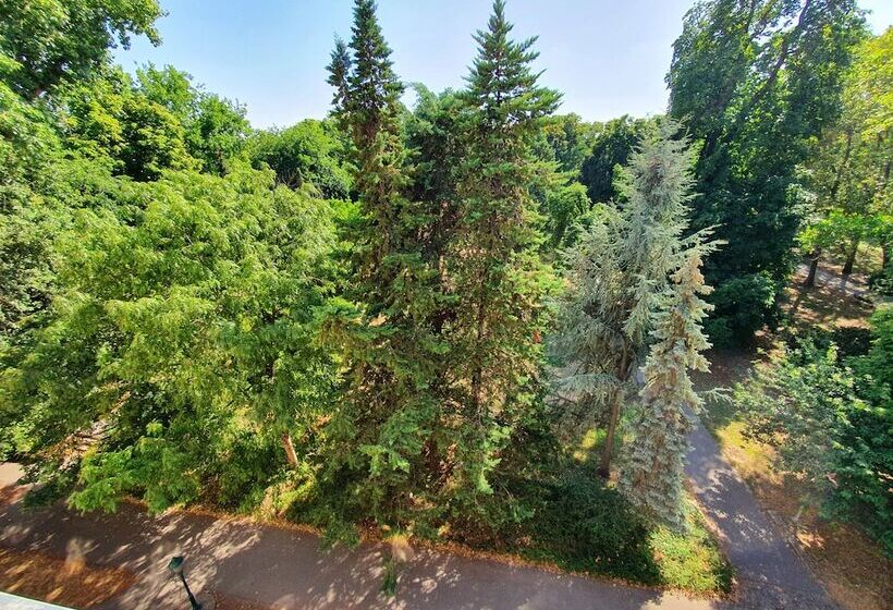 ホテル Ensana Grand Margaret Island