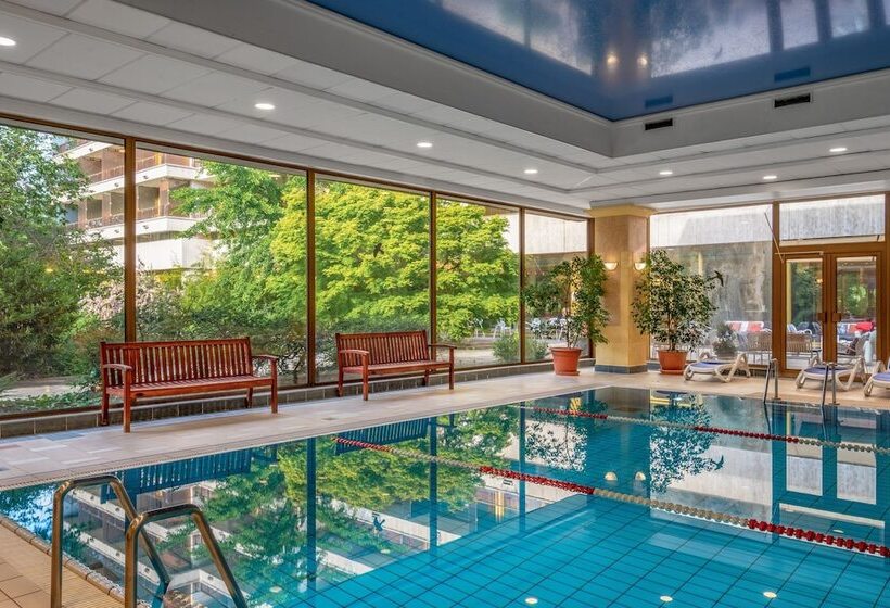 ホテル Ensana Grand Margaret Island