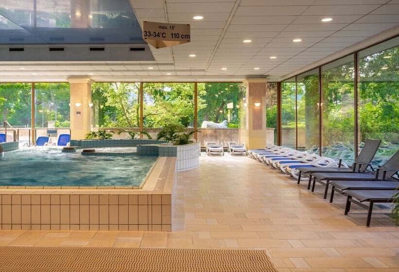 ホテル Ensana Grand Margaret Island