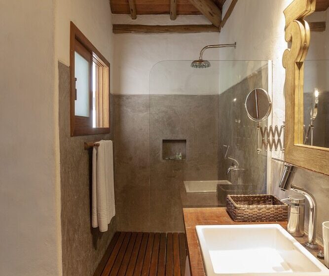 ホテル Etnia Casa