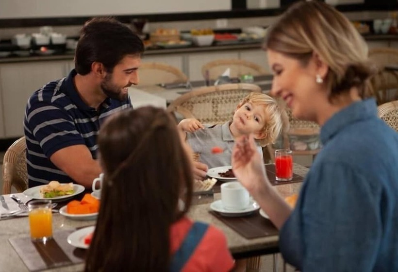 ホテル Executive Arapongas