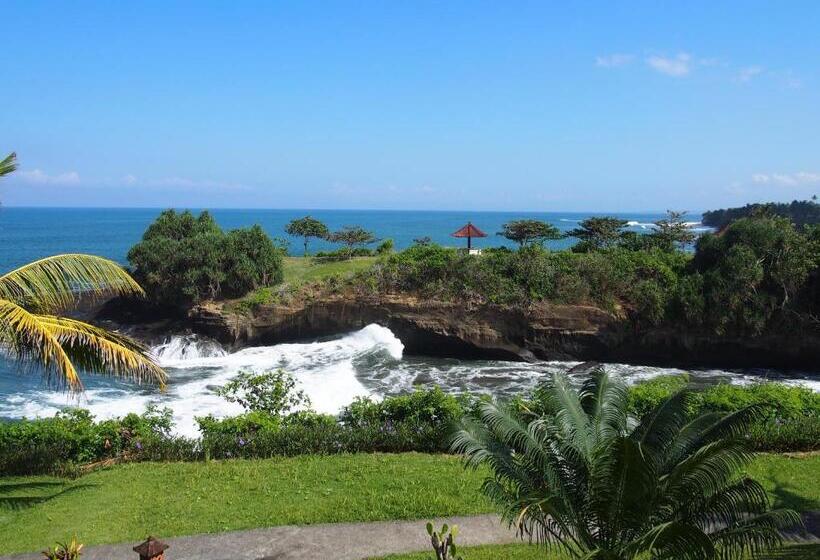 בית מלון כפרי Gajah Mina Beach Resort