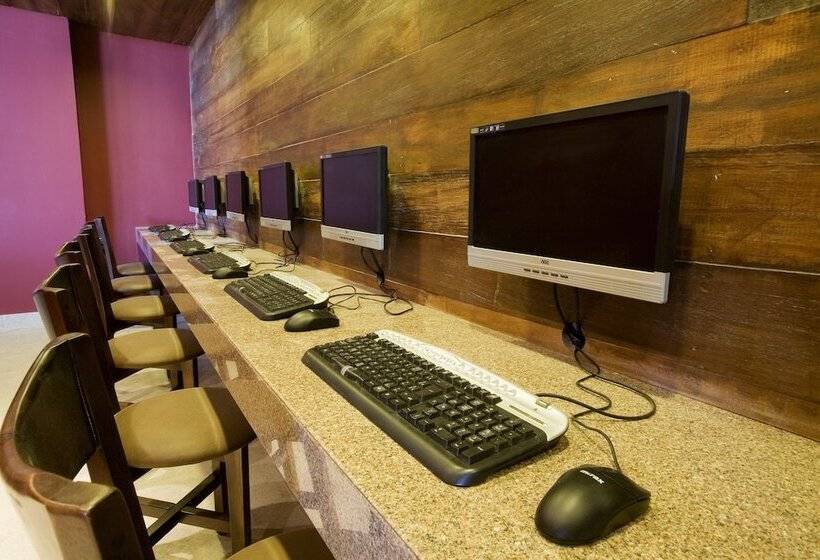 Gran Hotel Stella Maris Urban Resort & Conventions