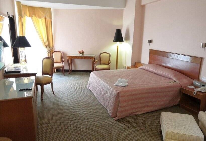 فندق Grand Continental  Kuala Terengganu