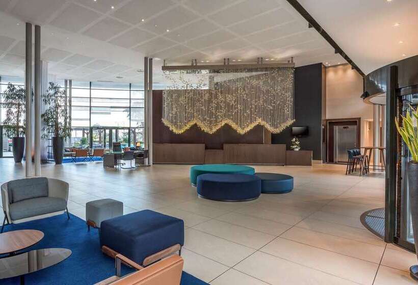 ホテル Hilton Evianlesbains