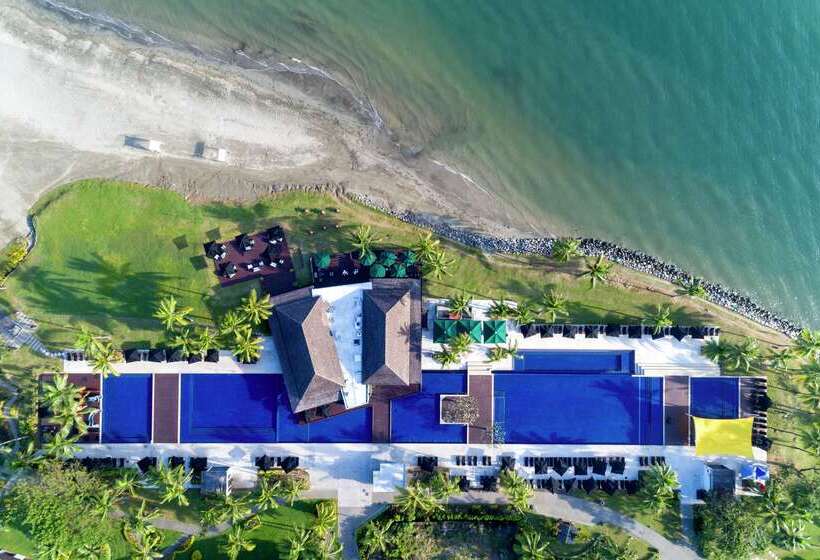 هتل Hilton Fiji Beach Resort And Spa