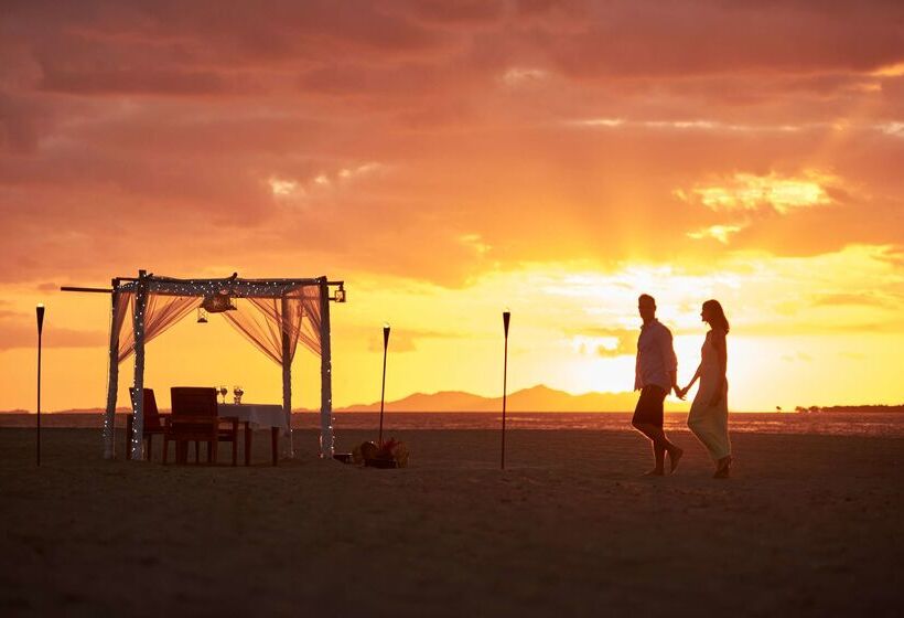 هتل Hilton Fiji Beach Resort And Spa