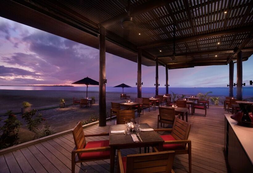 هتل Hilton Fiji Beach Resort And Spa