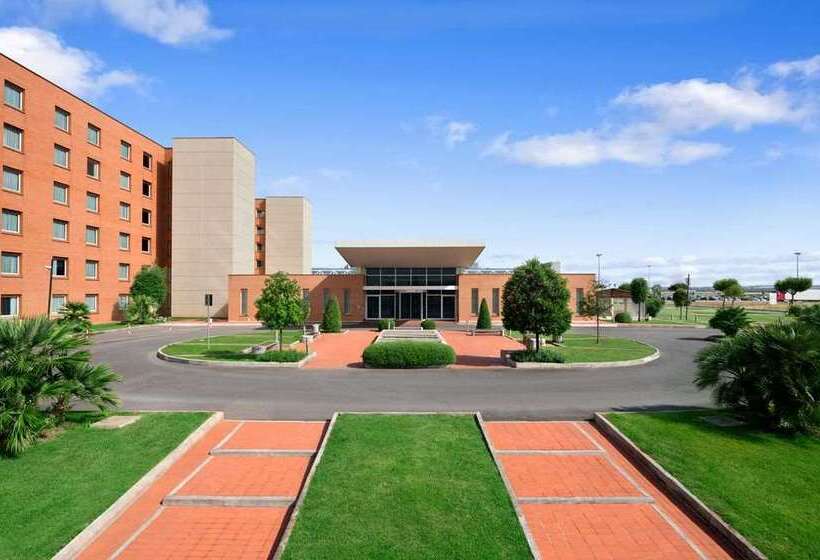 ホテル Hilton Garden Inn Rome Airport