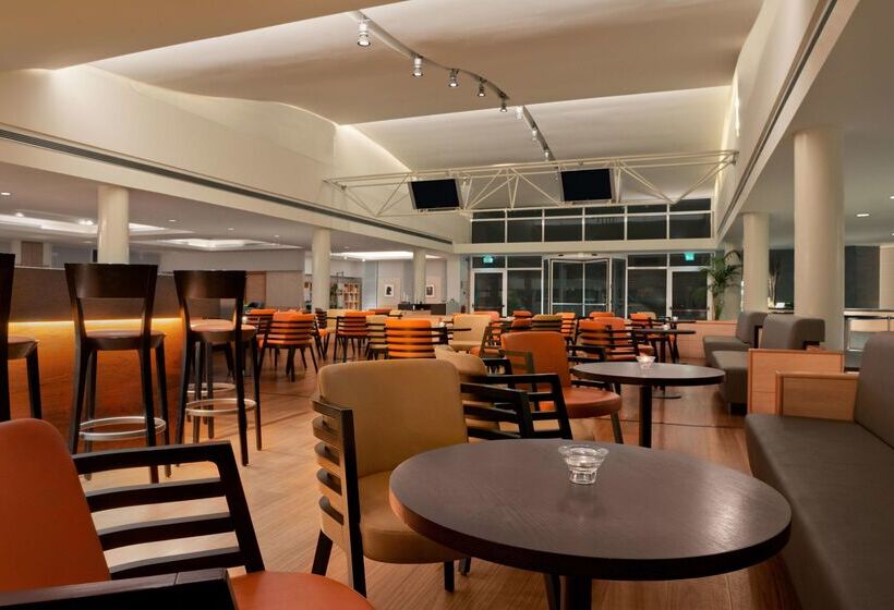 ホテル Hilton Garden Inn Rome Airport