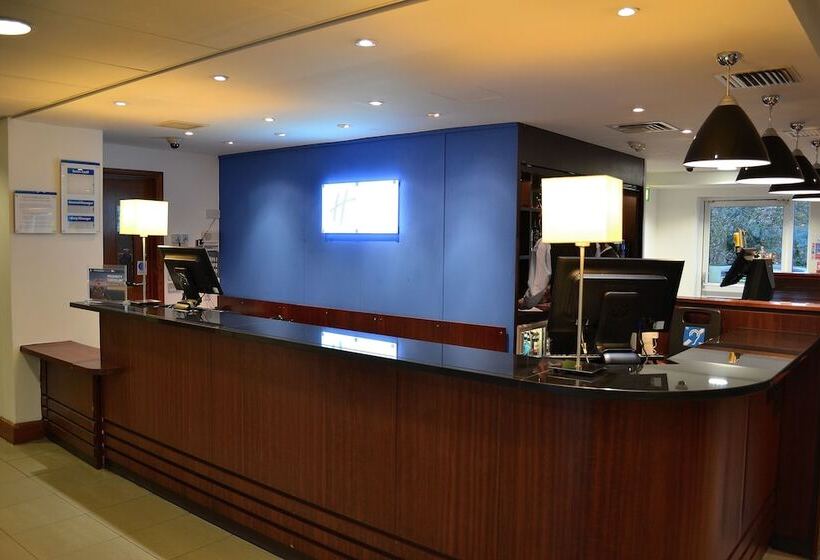 ホテル Holiday Inn Express Birmingham Star City, An Ihg