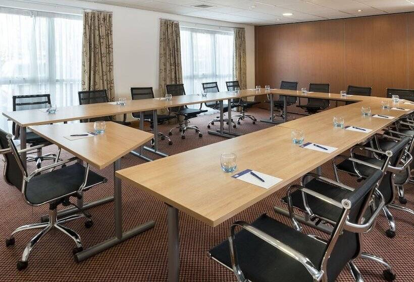 ホテル Holiday Inn Express Birmingham Star City, An Ihg