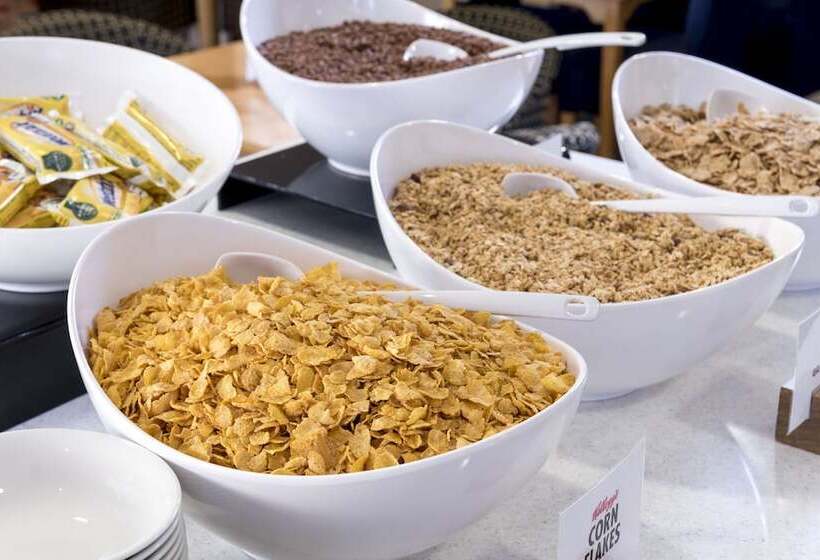 ホテル Holiday Inn Express Birmingham Star City, An Ihg