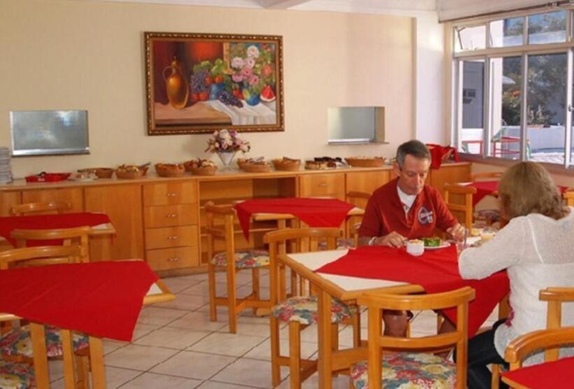 Hot Star Thermas Hotel   No Centro De Caldas Novas