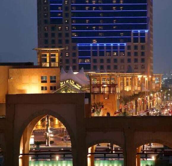 هتل Hyatt Regency Al Kout Mall