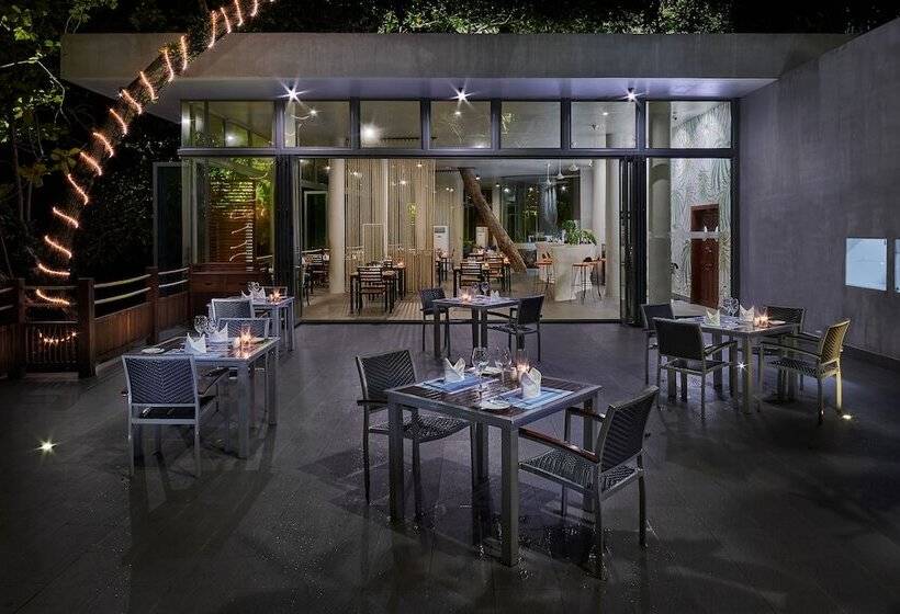 Independence Hotel Resort & Spa