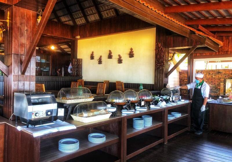 ホテル Khaolak Palm Beach Resort