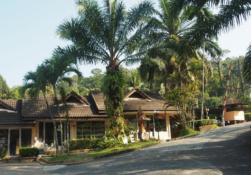 ホテル Khaolak Palm Beach Resort