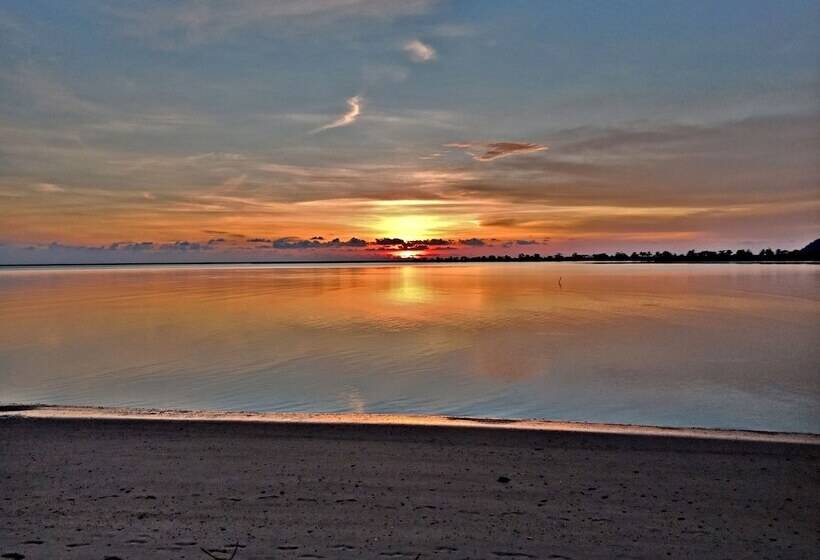 בית מלון כפרי Lagoon Residence @ Langkawi