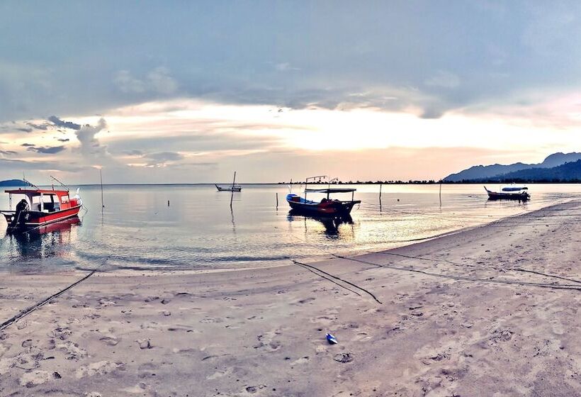 בית מלון כפרי Lagoon Residence @ Langkawi