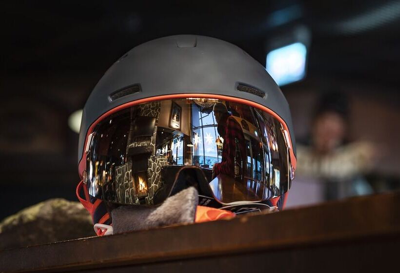 Lapland Hotels Saaga