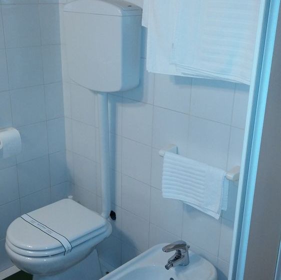 Отель Le Colombelle