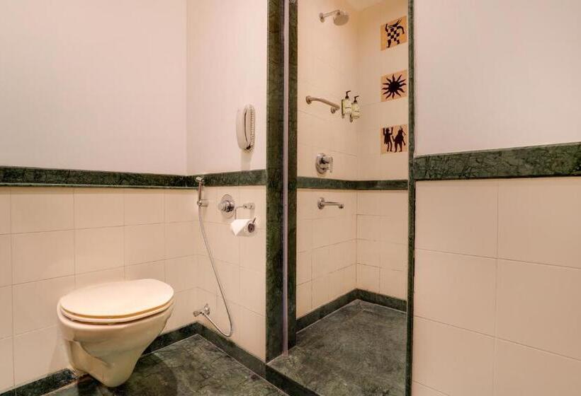 Lemon Tree Hotel Hinjewadi Pune