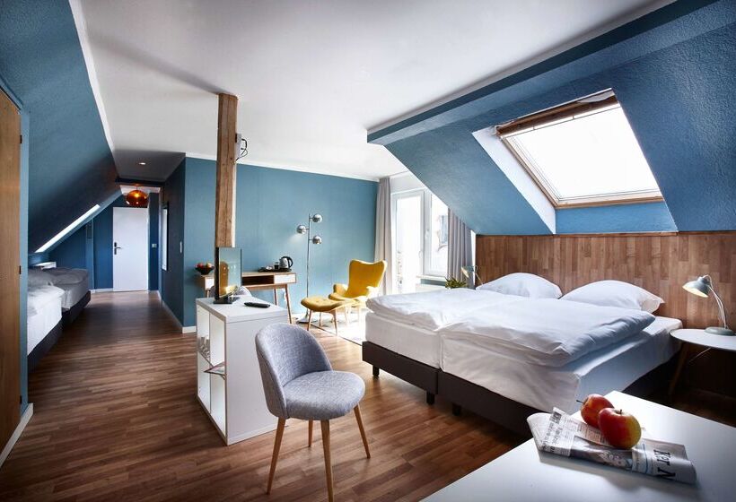 酒店 Liegeplatz 13 Kiel By Premiere Classe