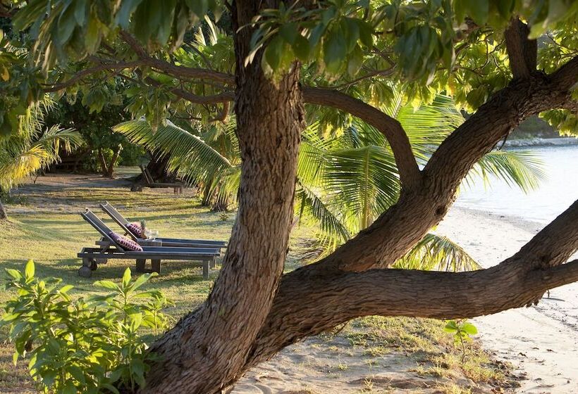 هتل Likuliku Lagoon Resort   Adults Only