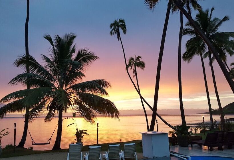 Отель Mango Bay Resort