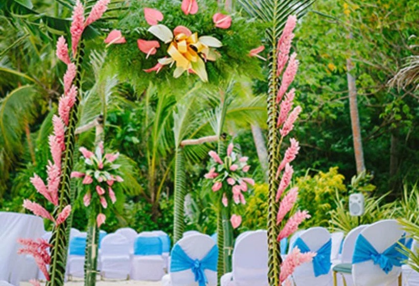 Отель Mango Bay Resort