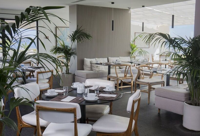 Memmo Baleeira   Design Hotels