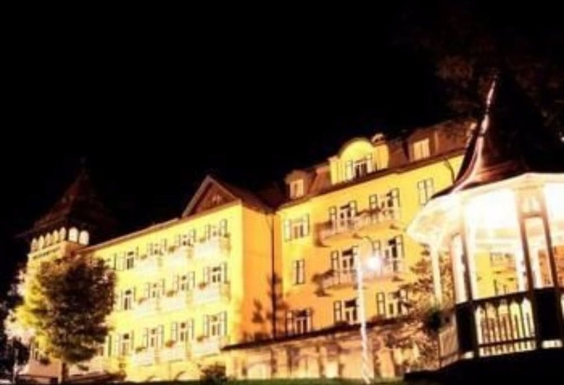 Отель Miramonti Majestic Grand