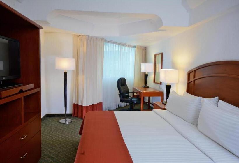 فندق Mision Pachuca