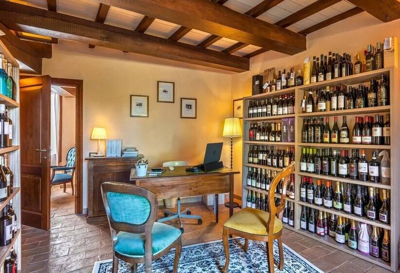 فندق Mons Major Relais