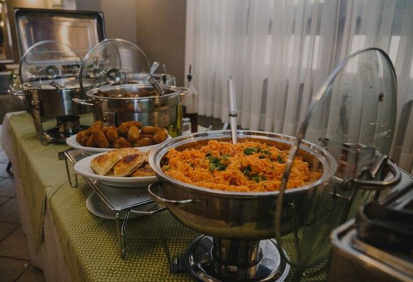 בית מלון כפרי Monte Carlo