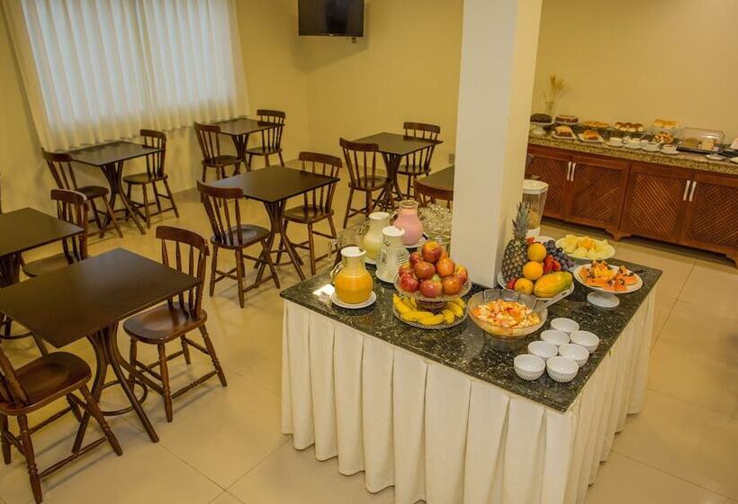 בית מלון כפרי Monte Carlo