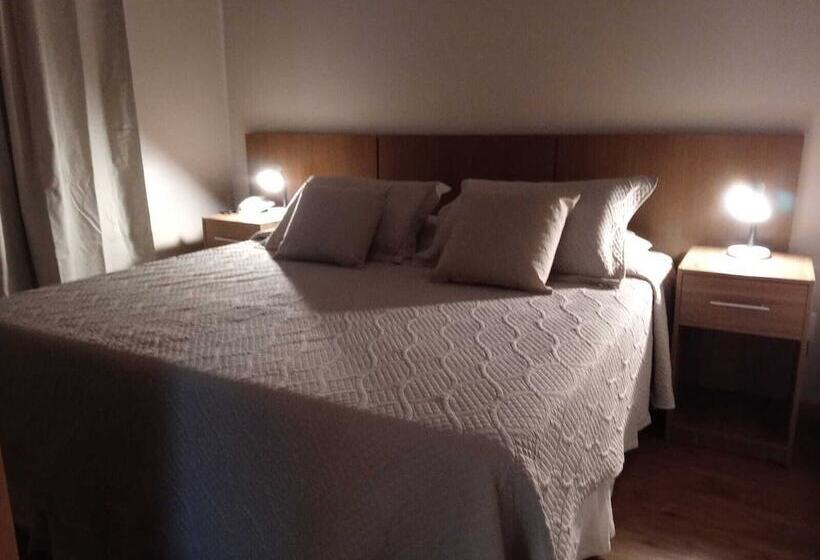 בית מלון כפרי Monte Carlo