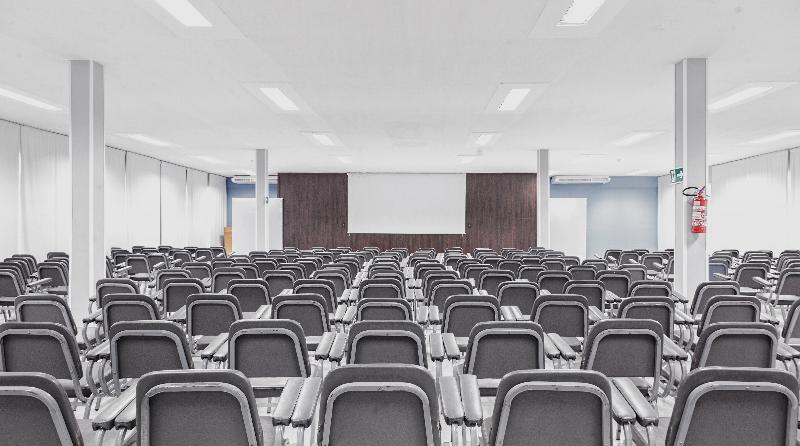 ホテル Nacional Inn Poços De Caldas Lazer Completo E Gastronomia No Centro