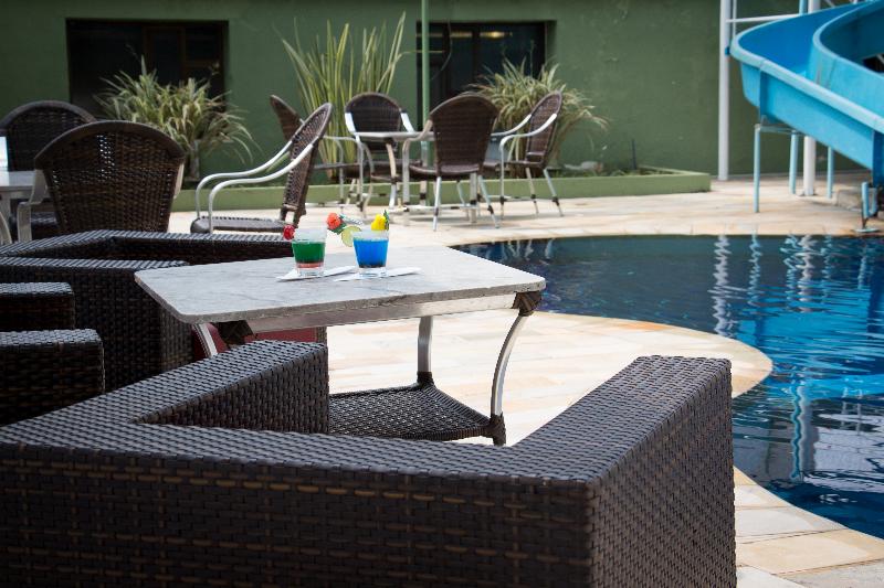 ホテル Nacional Inn Poços De Caldas Lazer Completo E Gastronomia No Centro