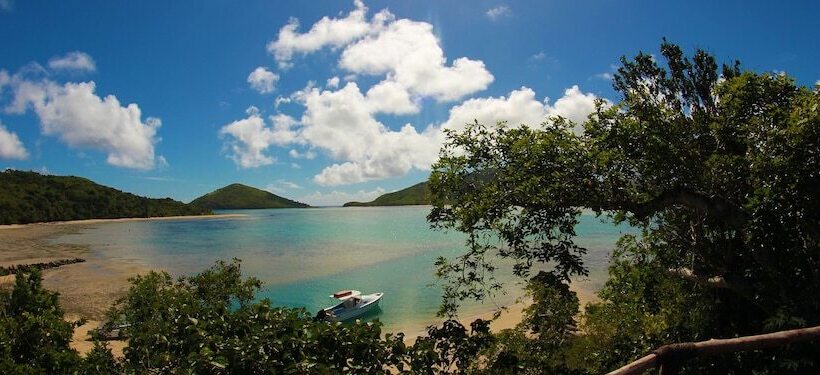 هتل Navutu Stars Resort