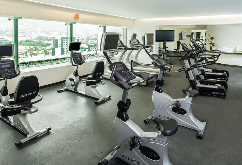 Отель NH Collection Monterrey San Pedro