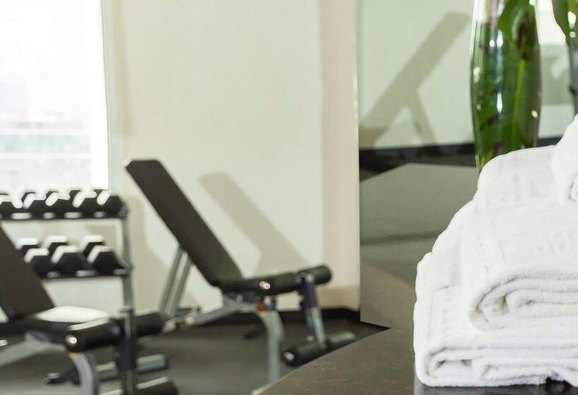 Отель NH Collection Monterrey San Pedro