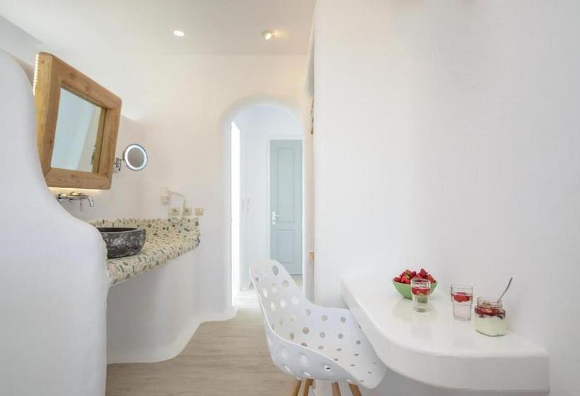 فندق Orkos Beach