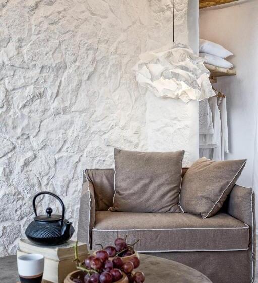 فندق Orkos Beach