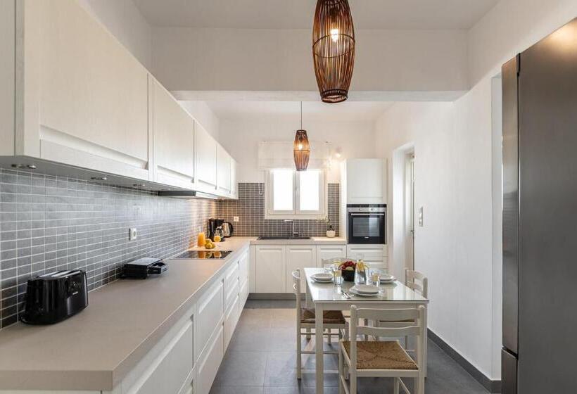 فندق Orkos Beach