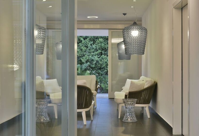 酒店 Paestum Inn Beach Resort