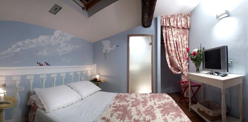 בית מלון כפרי Poderi Arcangelo