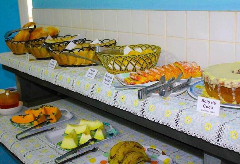 ホテル Pousada Dona Emilia